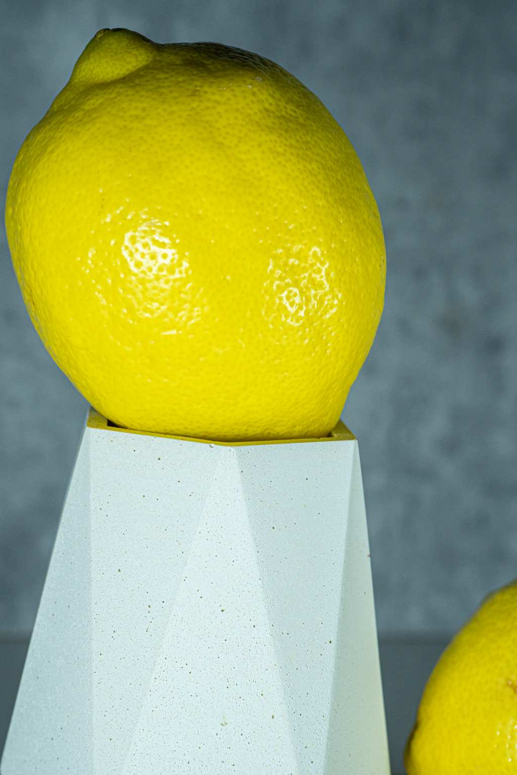 CITRUS FADE — FACET VESSEL | PASTEL OBJECTS