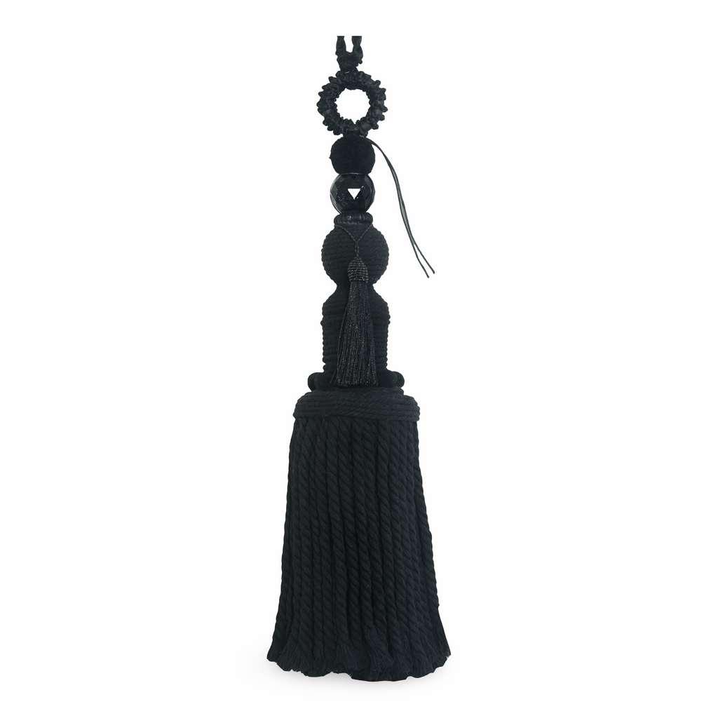Brooklyn Blackout Large Tassel